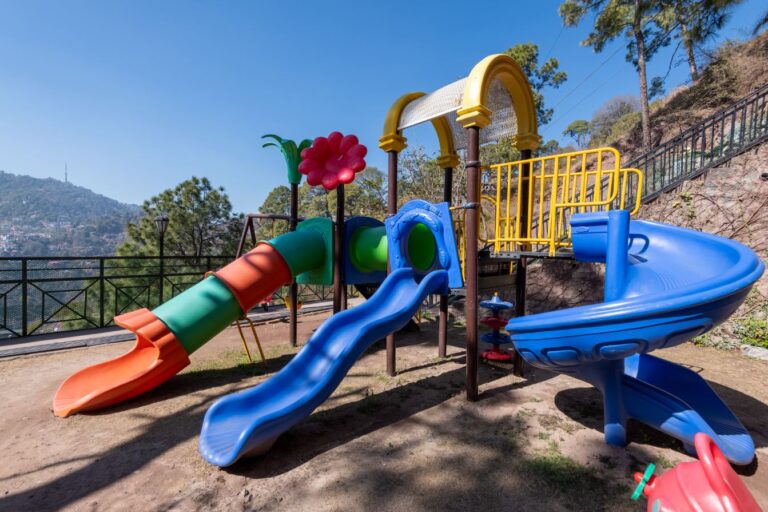 Outdoor Activities games for kids hotels in. kasauli