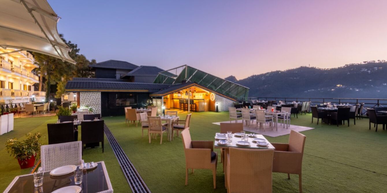 best hotels Kasauli.